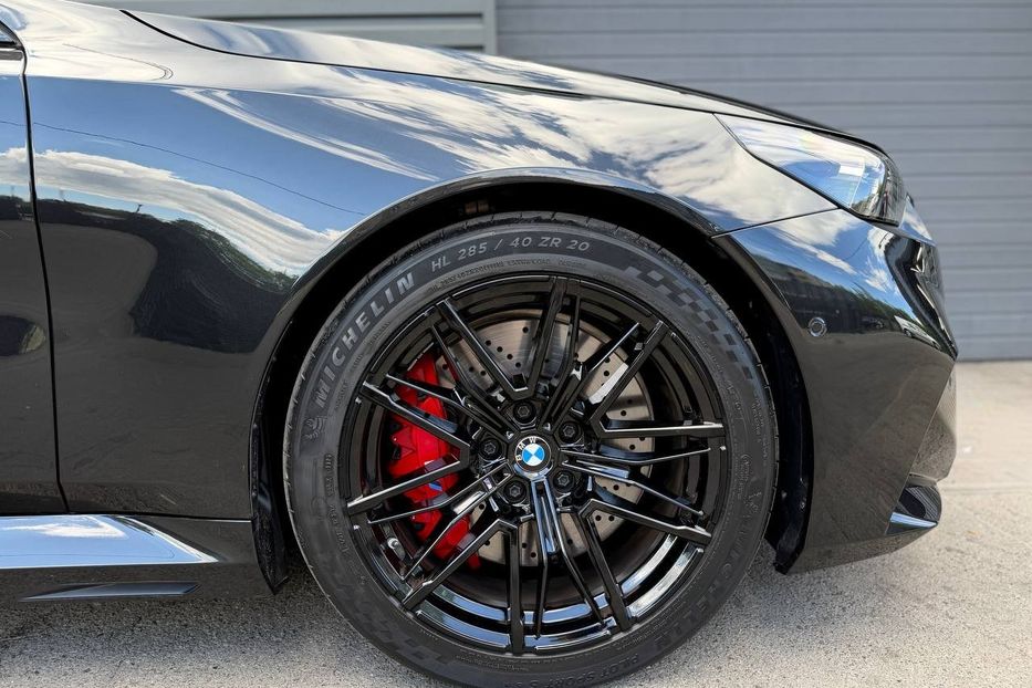 Продам BMW M5 G90 2024 года в Киеве