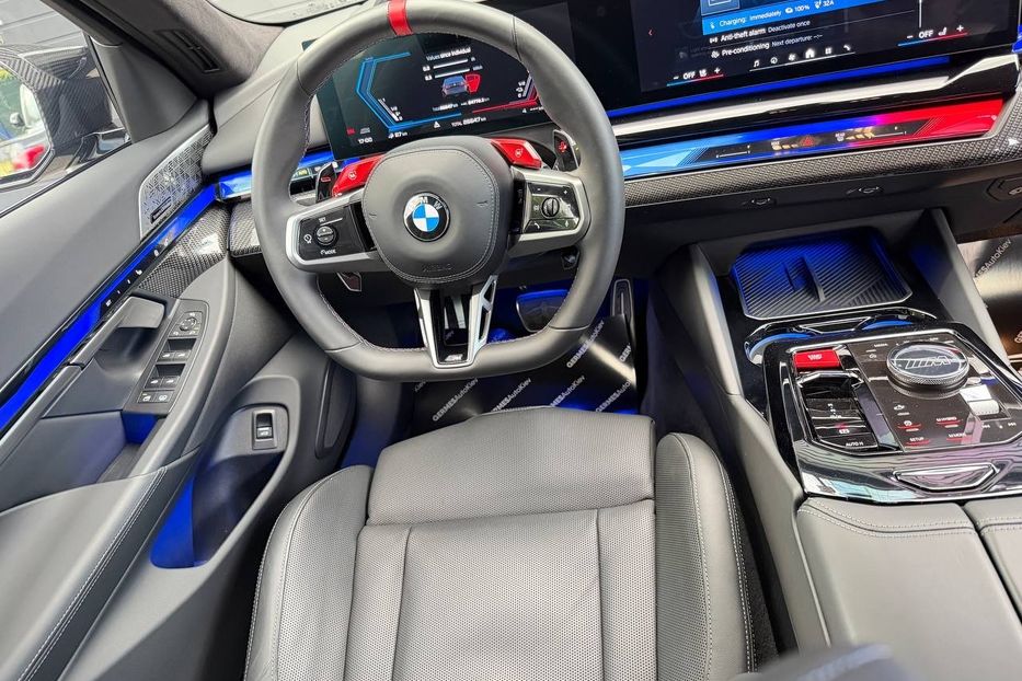 Продам BMW M5 G90 2024 года в Киеве