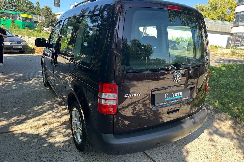 Продам Volkswagen Caddy пасс. 2012 года в Черновцах