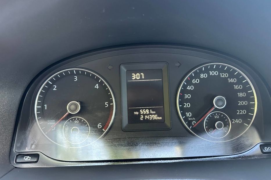 Продам Volkswagen Caddy пасс. 2012 года в Черновцах