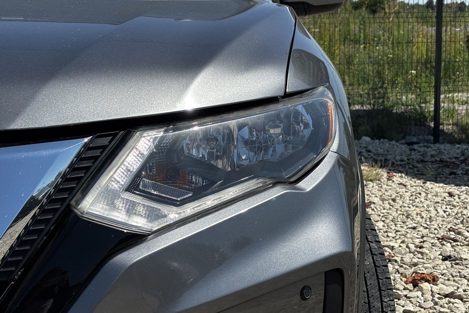 Продам Nissan Rogue Газ-бензин 2017 года в Львове