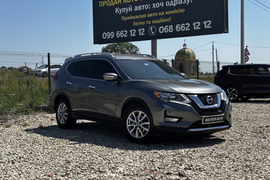 Продам Nissan Rogue Газ-бензин 2017 года в Львове