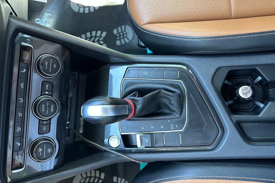 Продам Volkswagen Tiguan 2018 года в Черновцах