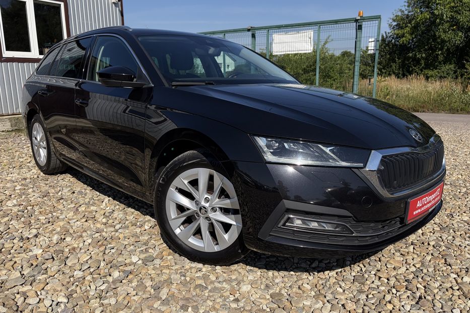 Продам Skoda Octavia А8 2.0TDI150 кс КОЛЕСА FUL LED 2022 года в Львове