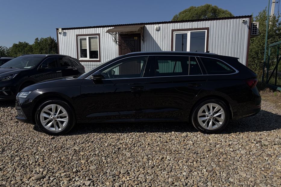 Продам Skoda Octavia А8 2.0TDI150 кс КОЛЕСА FUL LED 2022 года в Львове