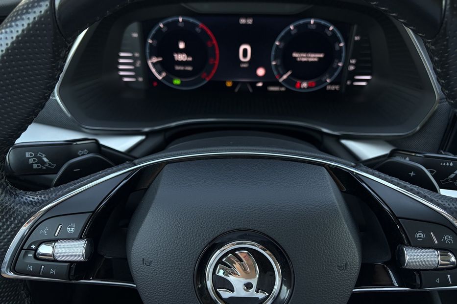 Продам Skoda Octavia А8 2.0TDI150 кс КОЛЕСА FUL LED 2022 года в Львове