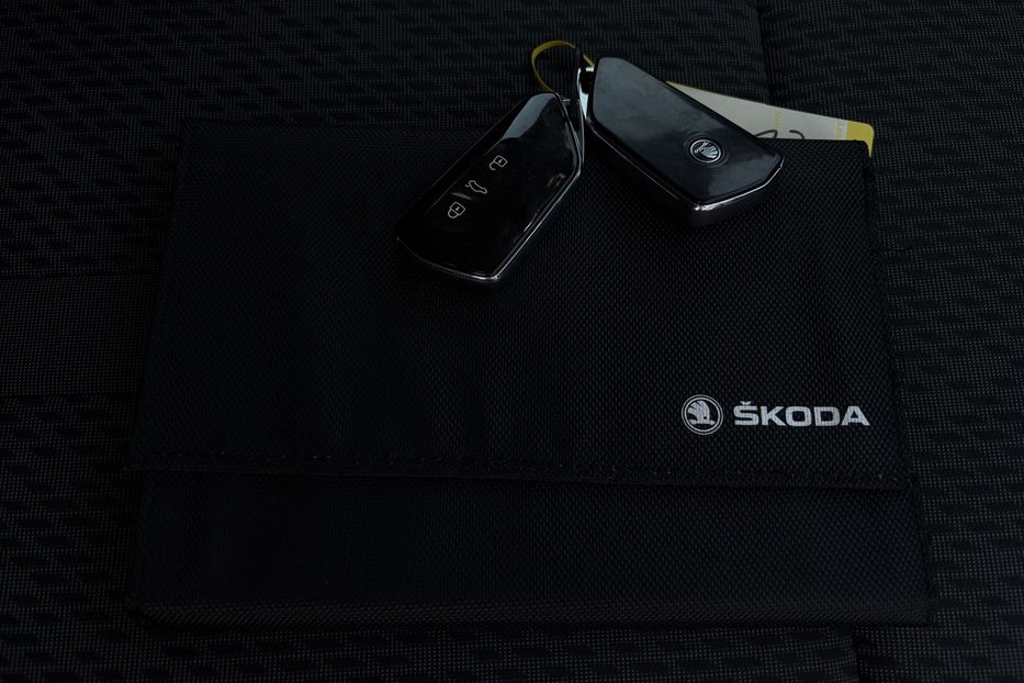 Продам Skoda Octavia А8 2.0TDI150 кс КОЛЕСА FUL LED 2022 года в Львове