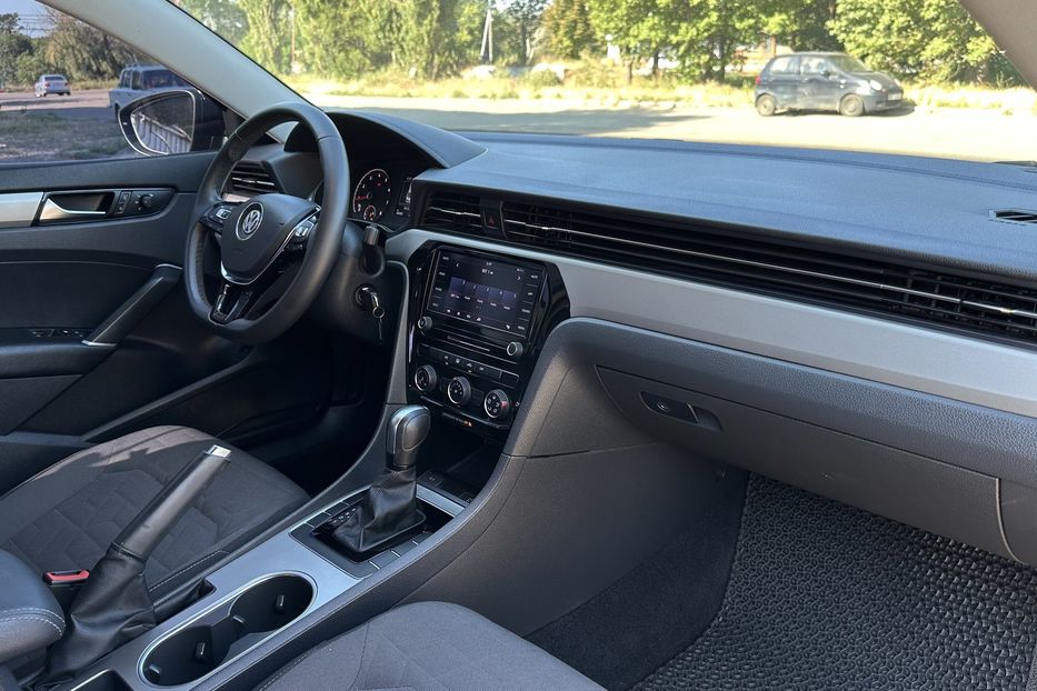 Продам Volkswagen Passat B8 2021 года в Николаеве