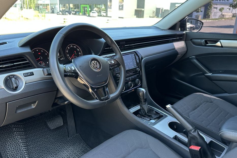 Продам Volkswagen Passat B8 2021 года в Николаеве
