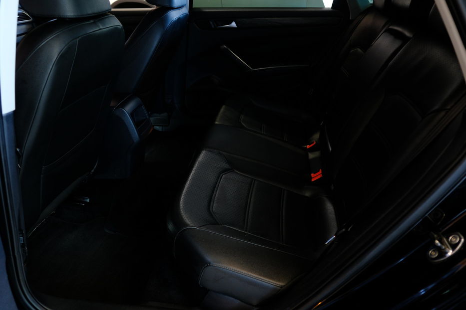 Продам Volkswagen Passat B7 2012 года в Одессе