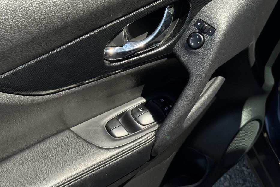 Продам Nissan Rogue COMIS  2014 года в г. Умань, Черкасская область