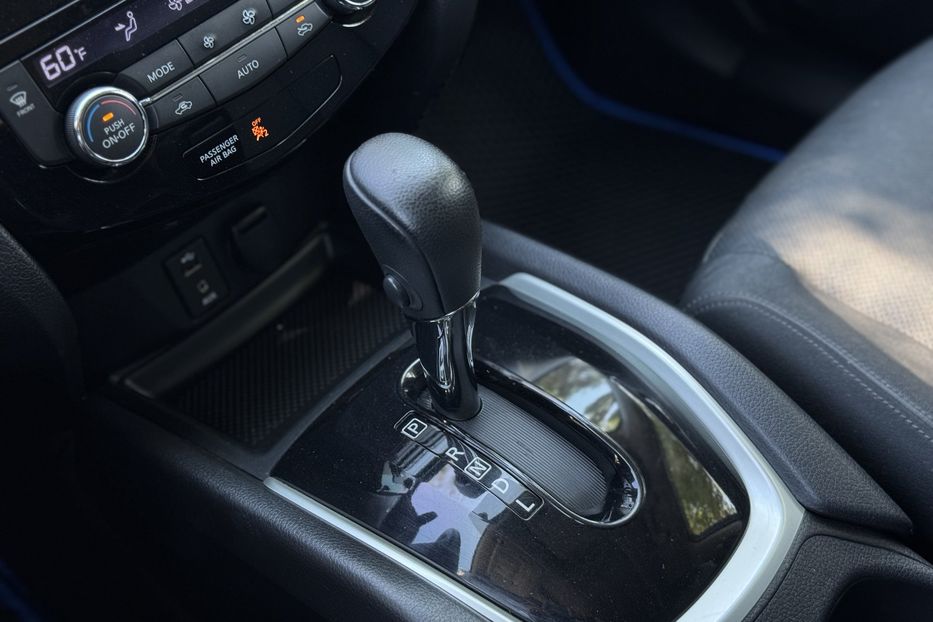 Продам Nissan Rogue COMIS  2014 года в г. Умань, Черкасская область