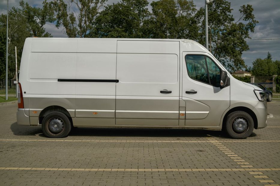 Продам Renault Master груз. 2020 года в Львове