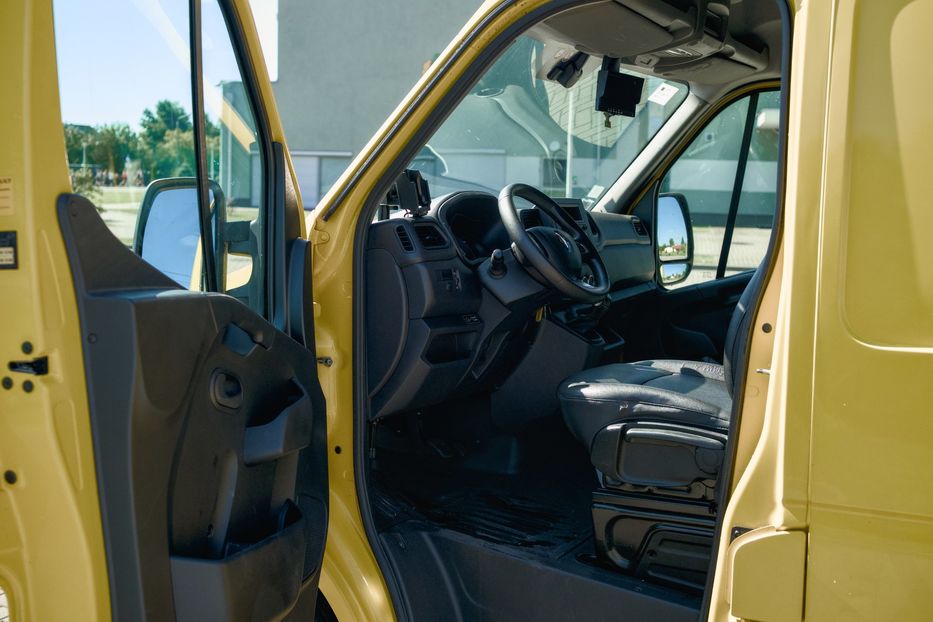 Продам Renault Master груз. 2021 года в Львове