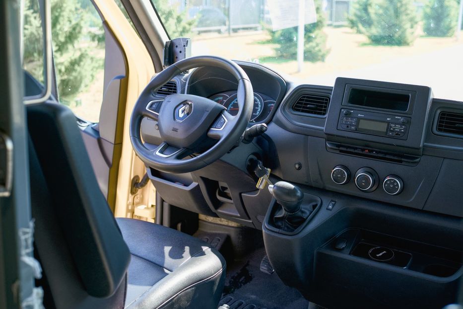 Продам Renault Master груз. 2021 года в Львове