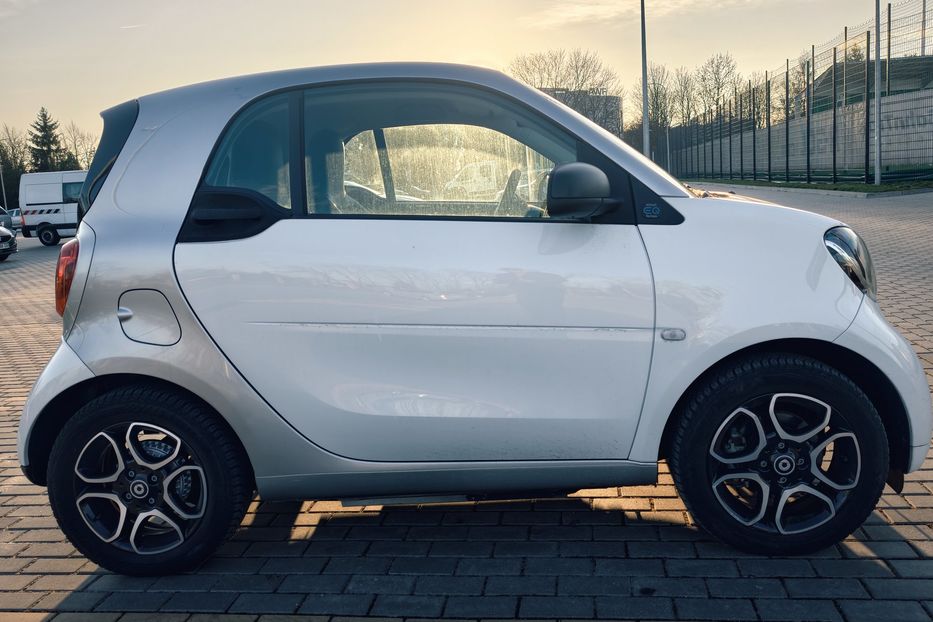 Продам Smart Fortwo 2019 года в Львове