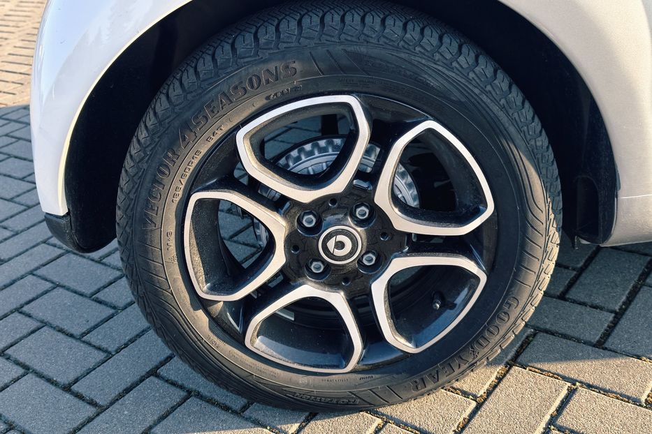 Продам Smart Fortwo 2019 года в Львове
