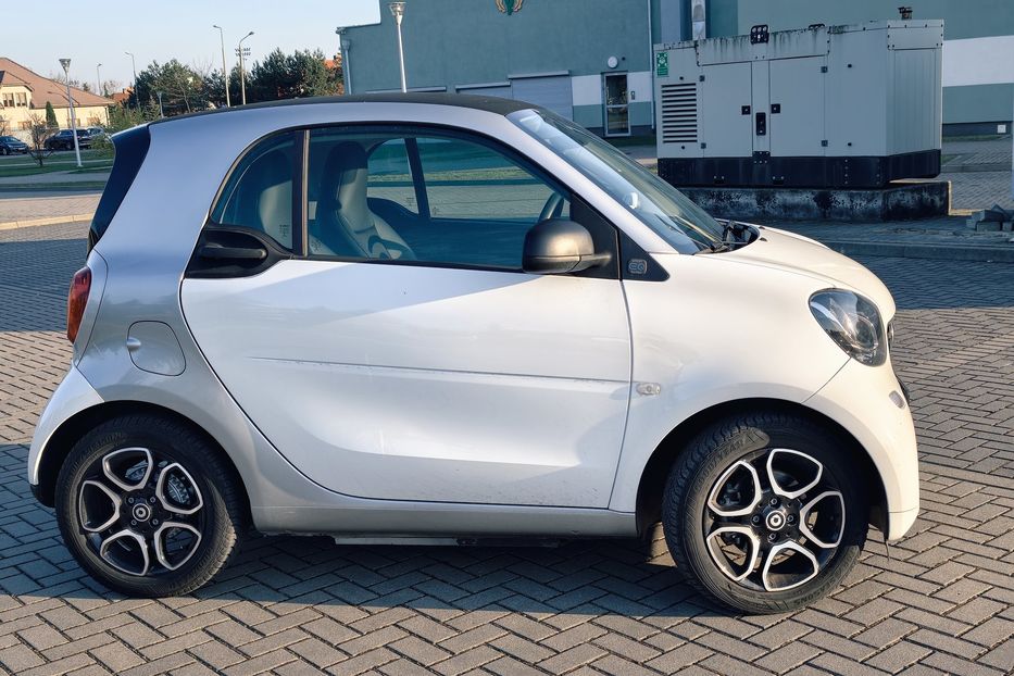 Продам Smart Fortwo 2019 года в Львове