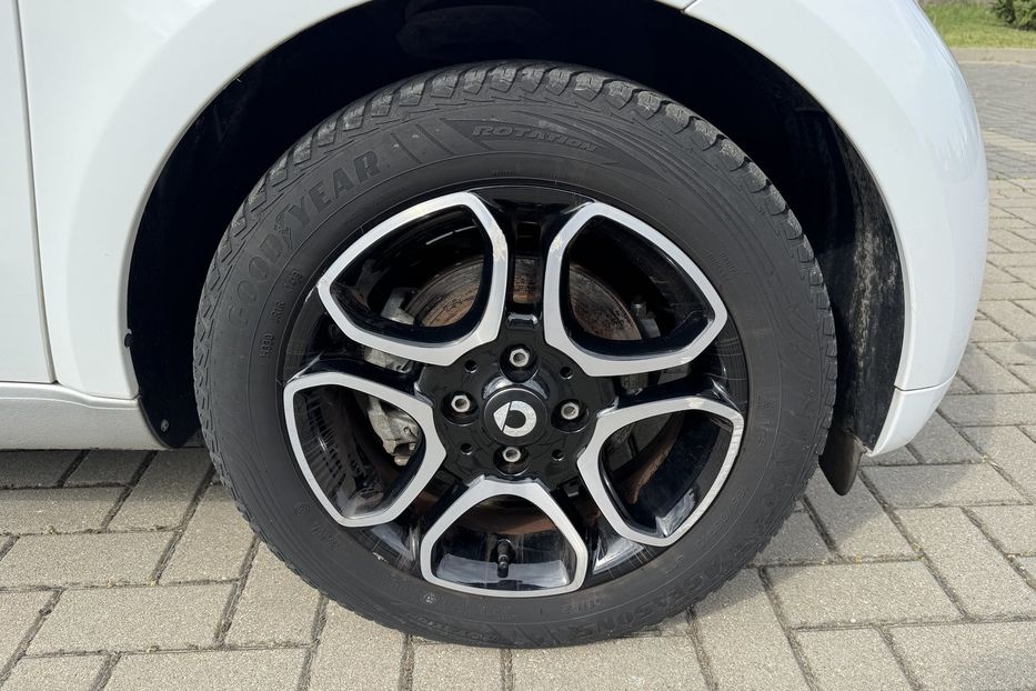 Продам Smart Fortwo 2019 года в Львове
