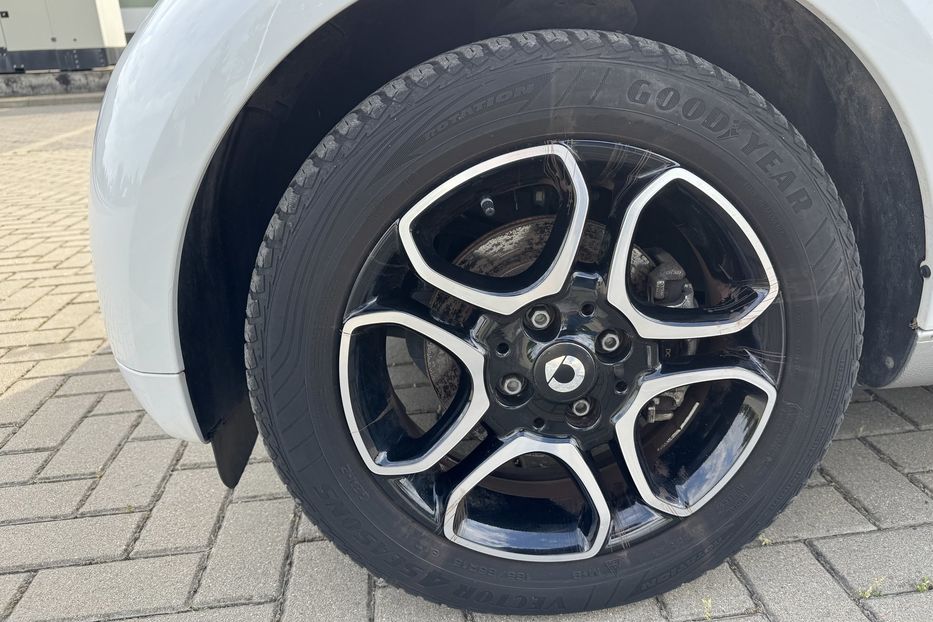 Продам Smart Fortwo 2019 года в Львове