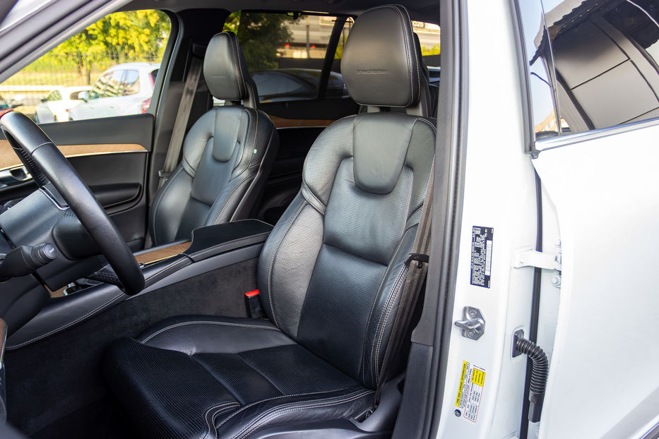 Продам Volvo XC90 T6 Inscription 2017 года в Киеве