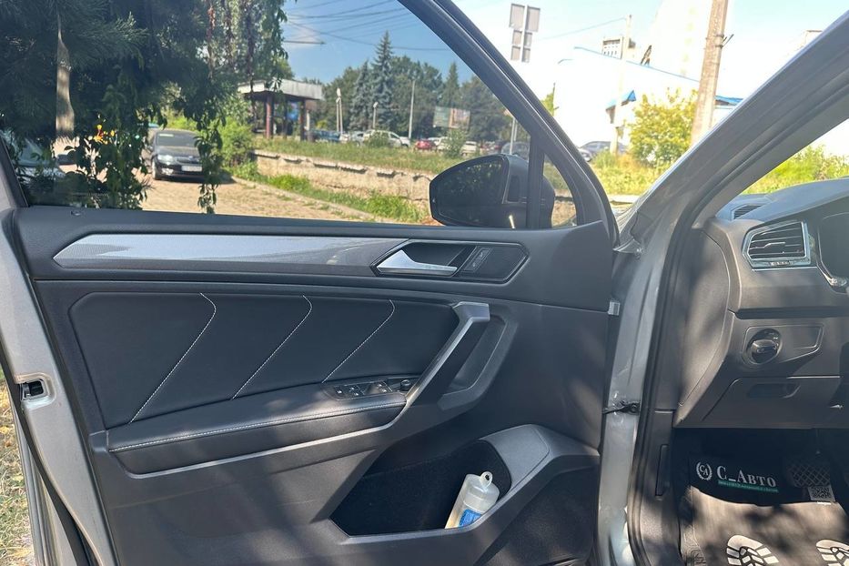 Продам Volkswagen Tiguan SE 2022 года в Черновцах