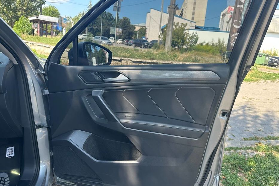 Продам Volkswagen Tiguan SE 2022 года в Черновцах