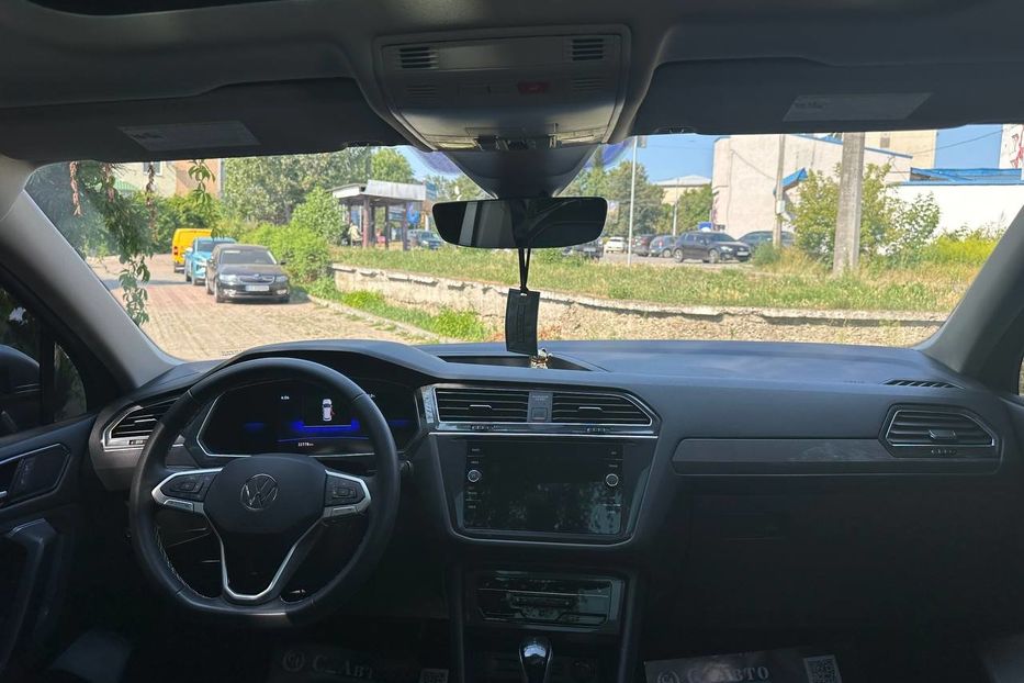 Продам Volkswagen Tiguan SE 2022 года в Черновцах