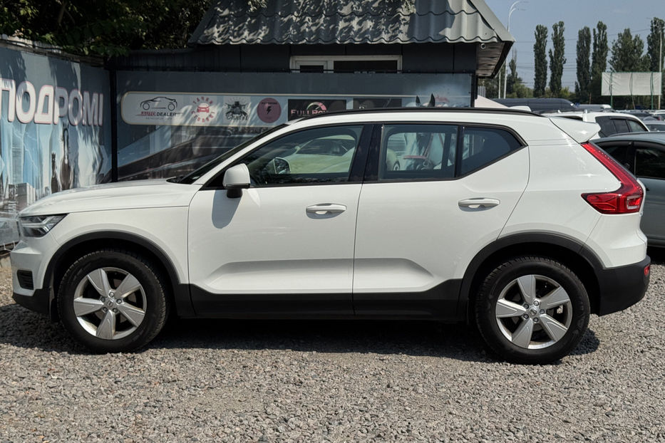 Продам Volvo XC60 2.0 AT (163 к.с.) 2019 года в Киеве