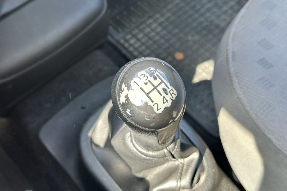 Продам Nissan Micra 2004 года в Луцке
