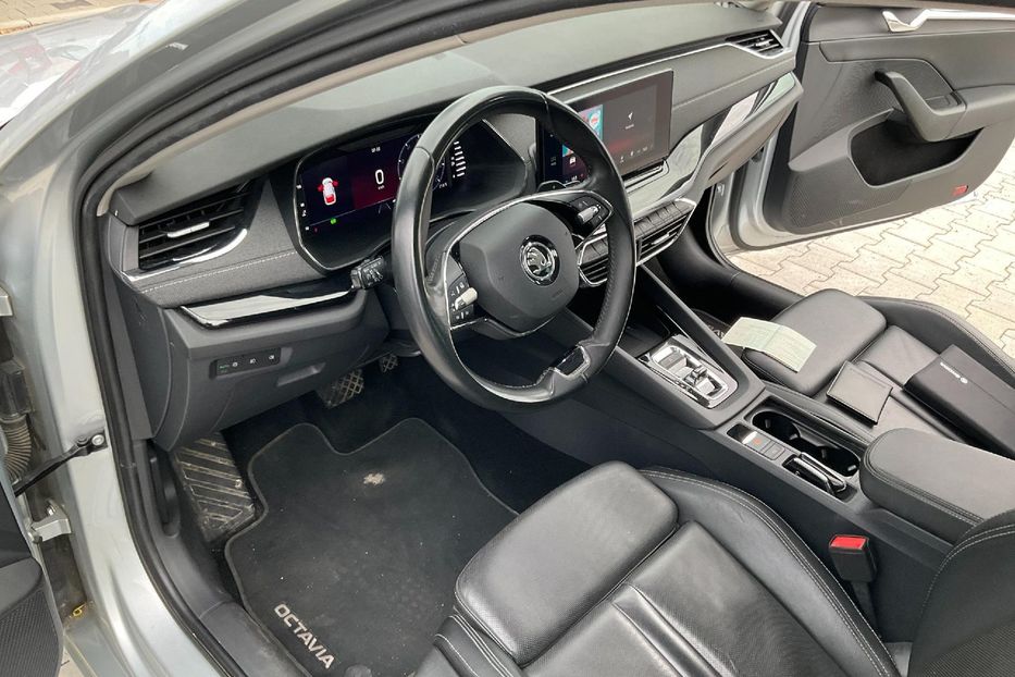 Продам Skoda Octavia салон шкіра авто в Польщі 2022 года в Львове