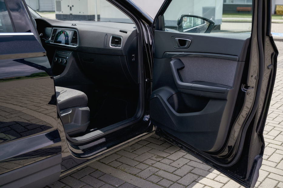 Продам Seat Altea ATECA 2023 года в Львове