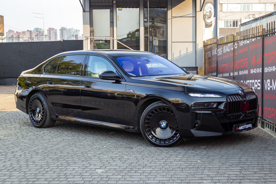 Продам BMW 740 LD Xdrive 2023 года в Киеве