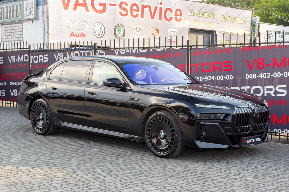 Продам BMW 740 LD Xdrive 2023 года в Киеве