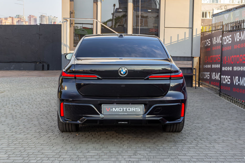 Продам BMW 740 LD Xdrive 2023 года в Киеве