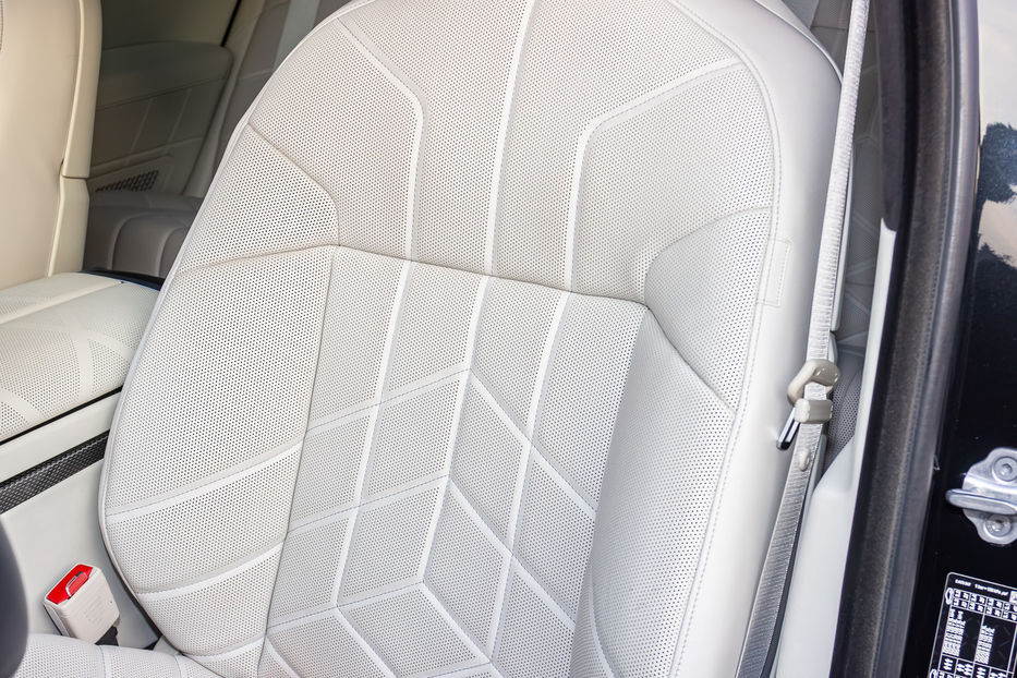 Продам BMW 740 LD Xdrive 2023 года в Киеве