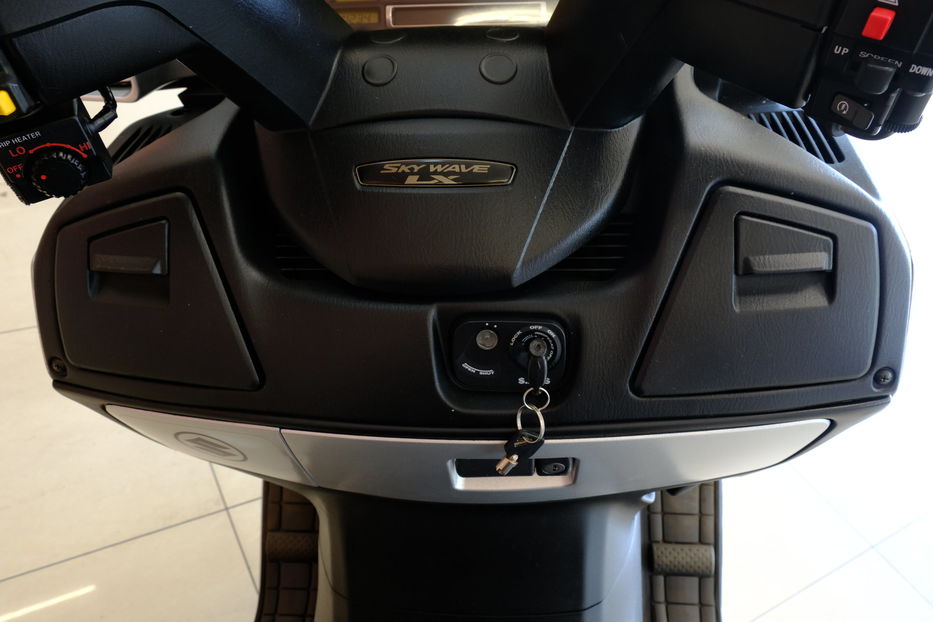 Продам Мотоциклы Все Suzuki Skywave 650 2007 года в Одессе