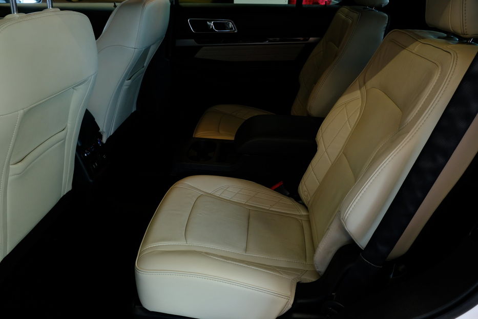 Продам Ford Explorer 2017 года в Одессе