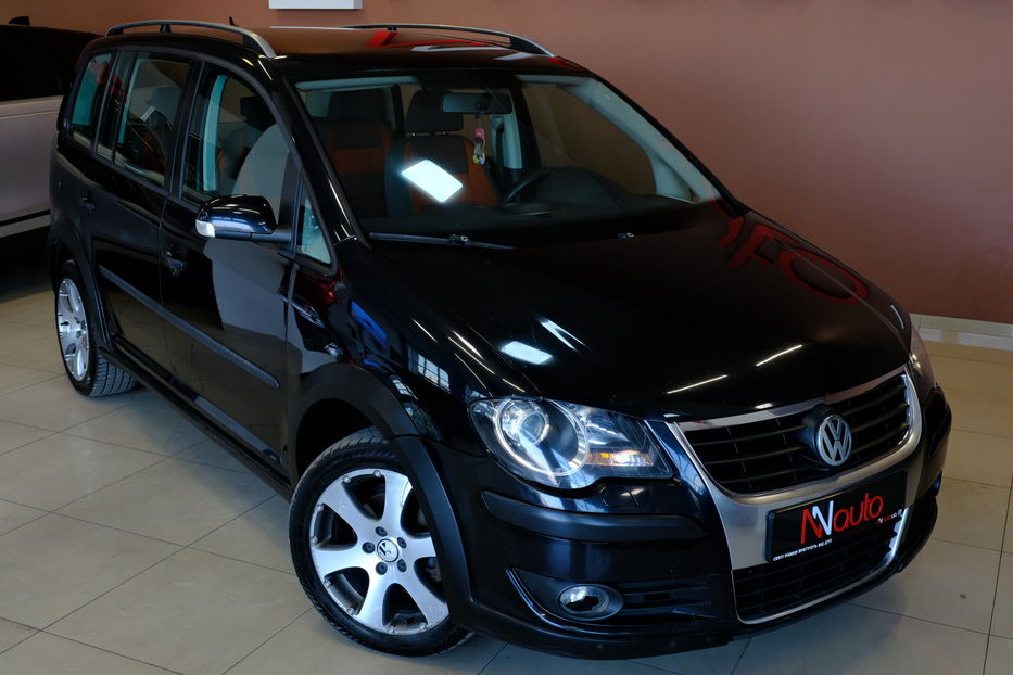 Продам Volkswagen Touran 2008 года в Одессе
