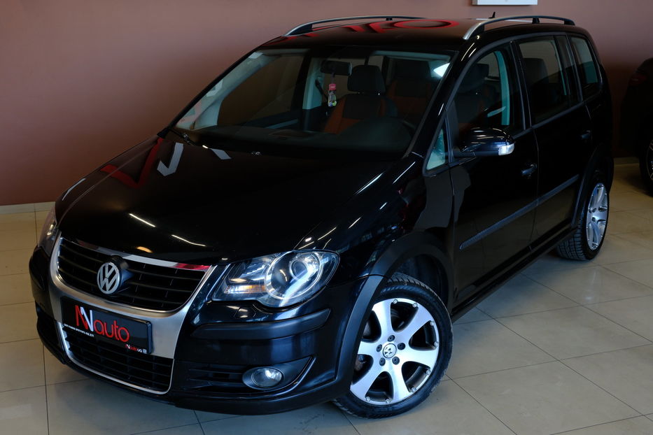 Продам Volkswagen Touran 2008 года в Одессе