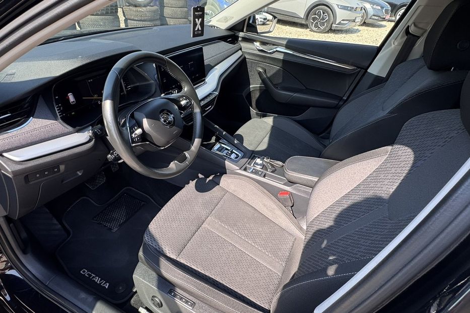 Продам Skoda Octavia А 8  Style 2021 года в Львове