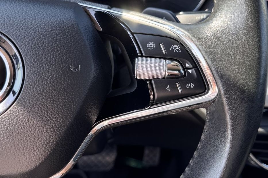 Продам Skoda Octavia А 8  Style 2021 года в Львове