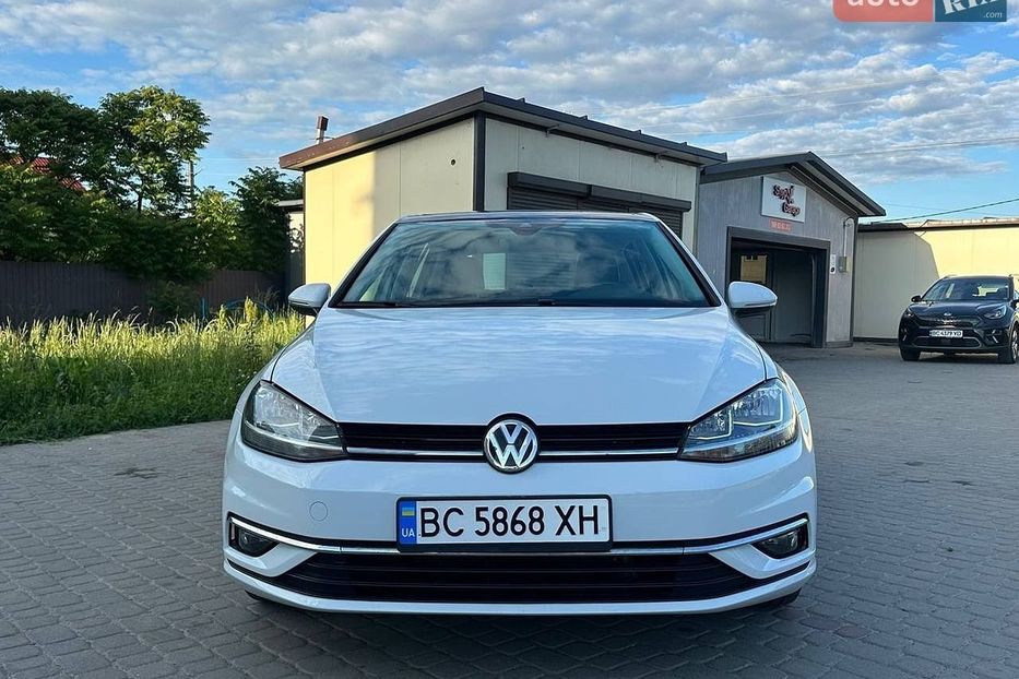 Продам Volkswagen Golf VII 1.4 TSI АТ ЛЮК SE КОМПЛЕКТАЦІЯ 2019 года в Львове