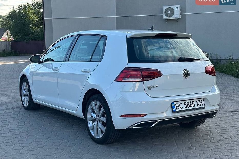 Продам Volkswagen Golf VII 1.4 TSI АТ ЛЮК SE КОМПЛЕКТАЦІЯ 2019 года в Львове