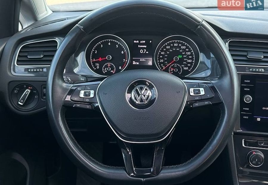 Продам Volkswagen Golf VII 1.4 TSI АТ ЛЮК SE КОМПЛЕКТАЦІЯ 2019 года в Львове