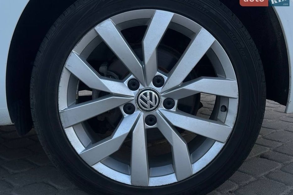 Продам Volkswagen Golf VII 1.4 TSI АТ ЛЮК SE КОМПЛЕКТАЦІЯ 2019 года в Львове