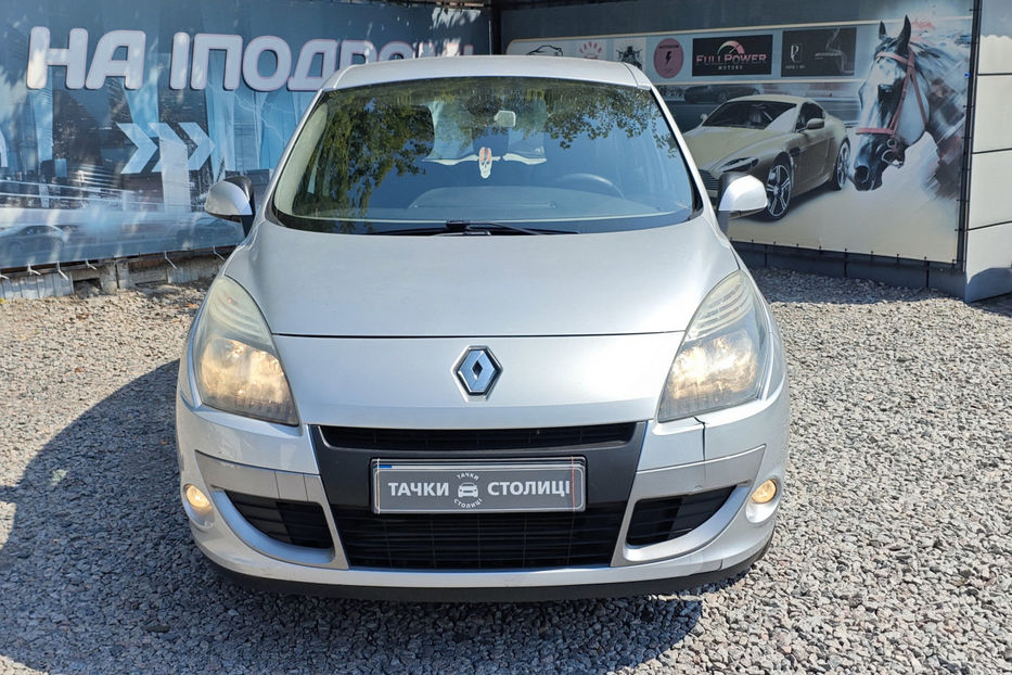 Продам Renault Scenic 1.4 TCe MT (130 к.с.) 2011 года в Киеве