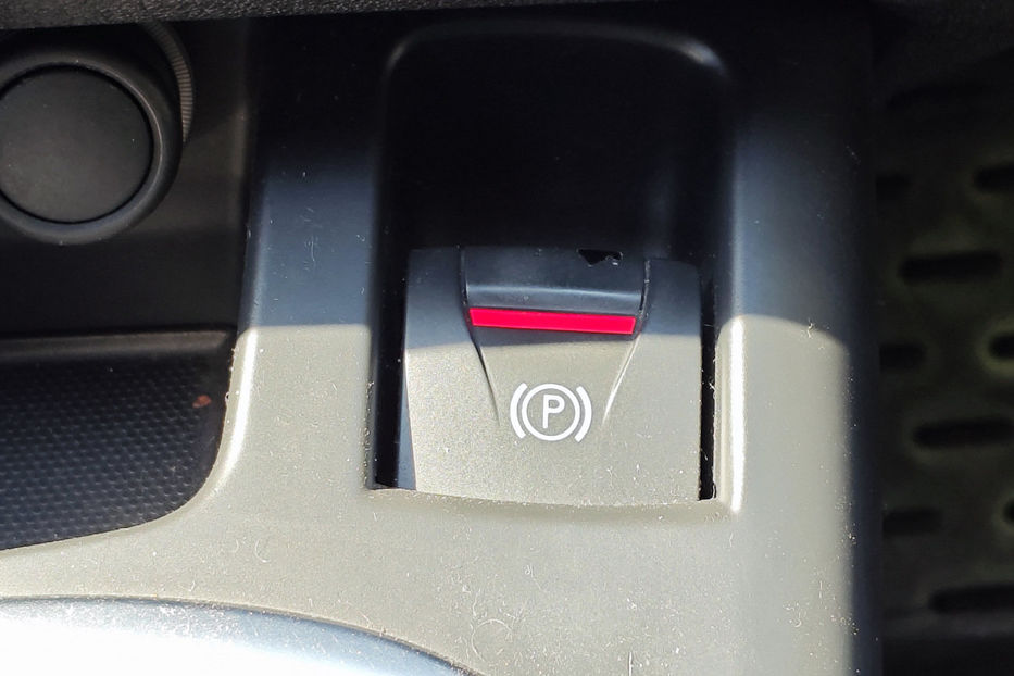 Продам Renault Scenic 1.4 TCe MT (130 к.с.) 2011 года в Киеве