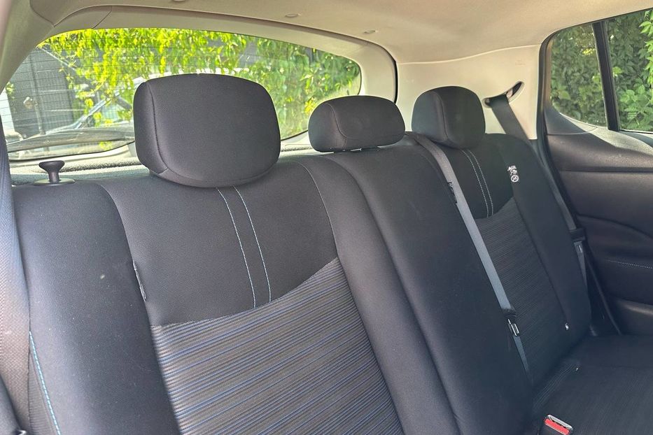 Продам Nissan Leaf 40kwh 2018 года в Черновцах