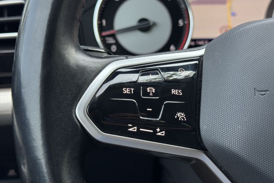 Продам Volkswagen Touareg 2021 года в г. Умань, Черкасская область